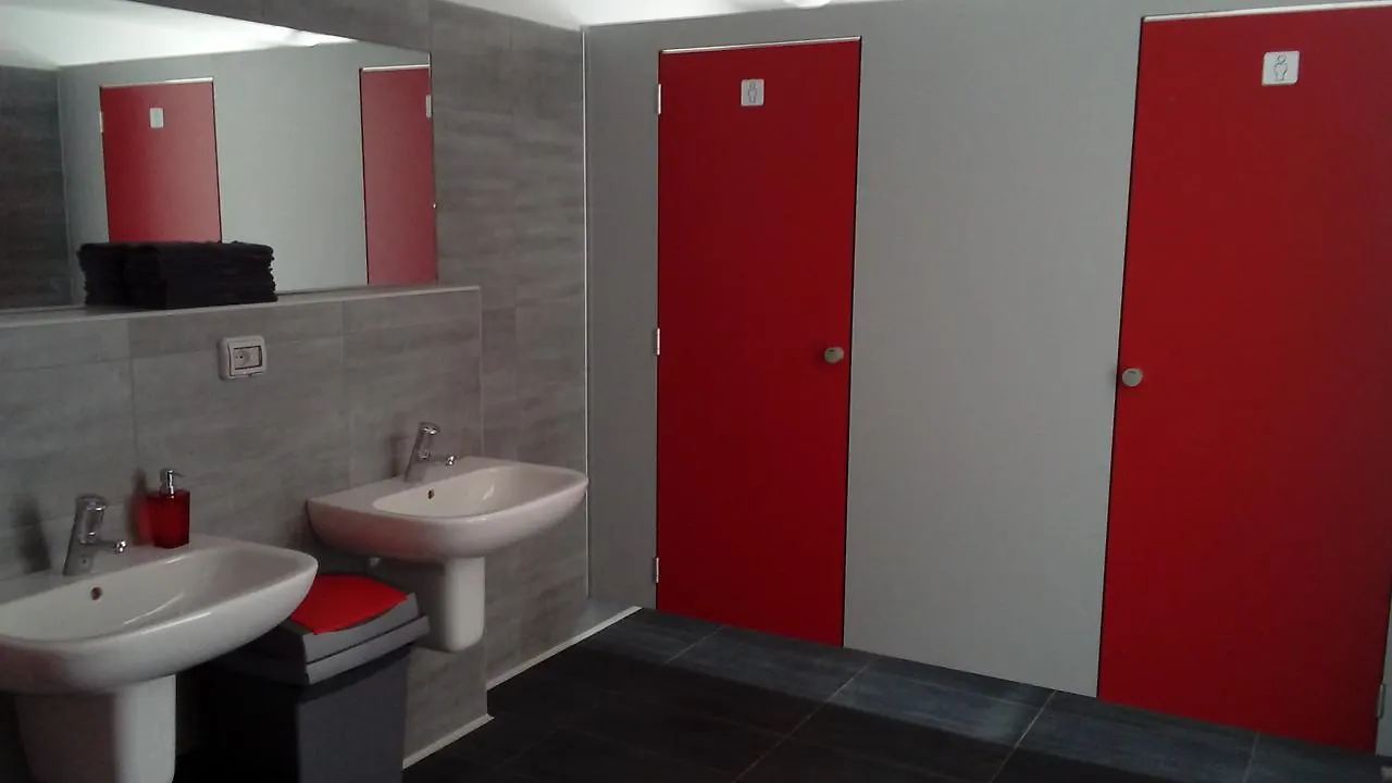 Camping Colle Vento Hotel Domaso Campsite